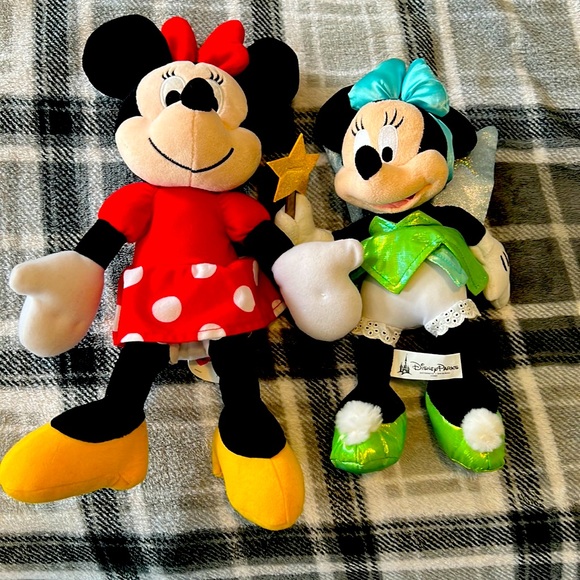 Disney Other - Mini mouse Disney bundle